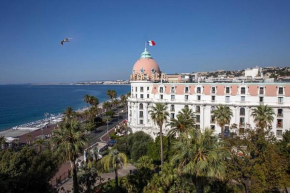 Extraordinaire grand studio au centre 6 minutes à pied de la plage et l'hôtel Negresco